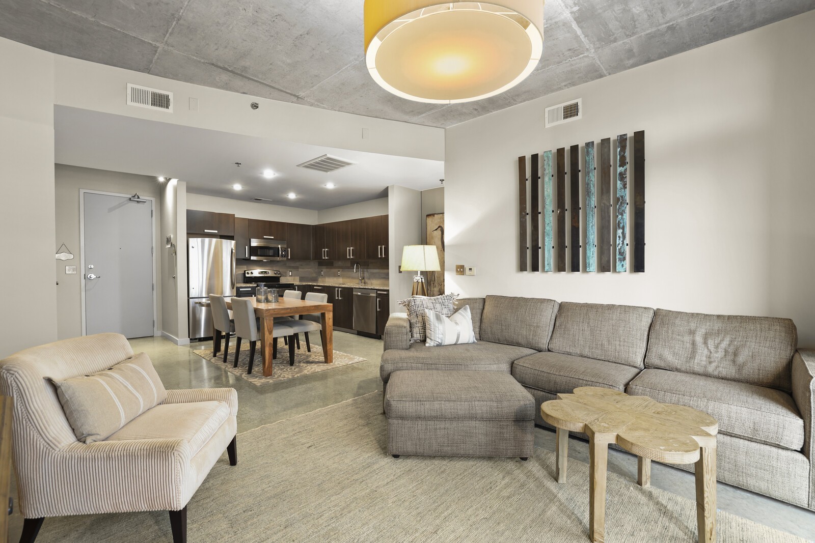 600 12th Ave S Unit: 522