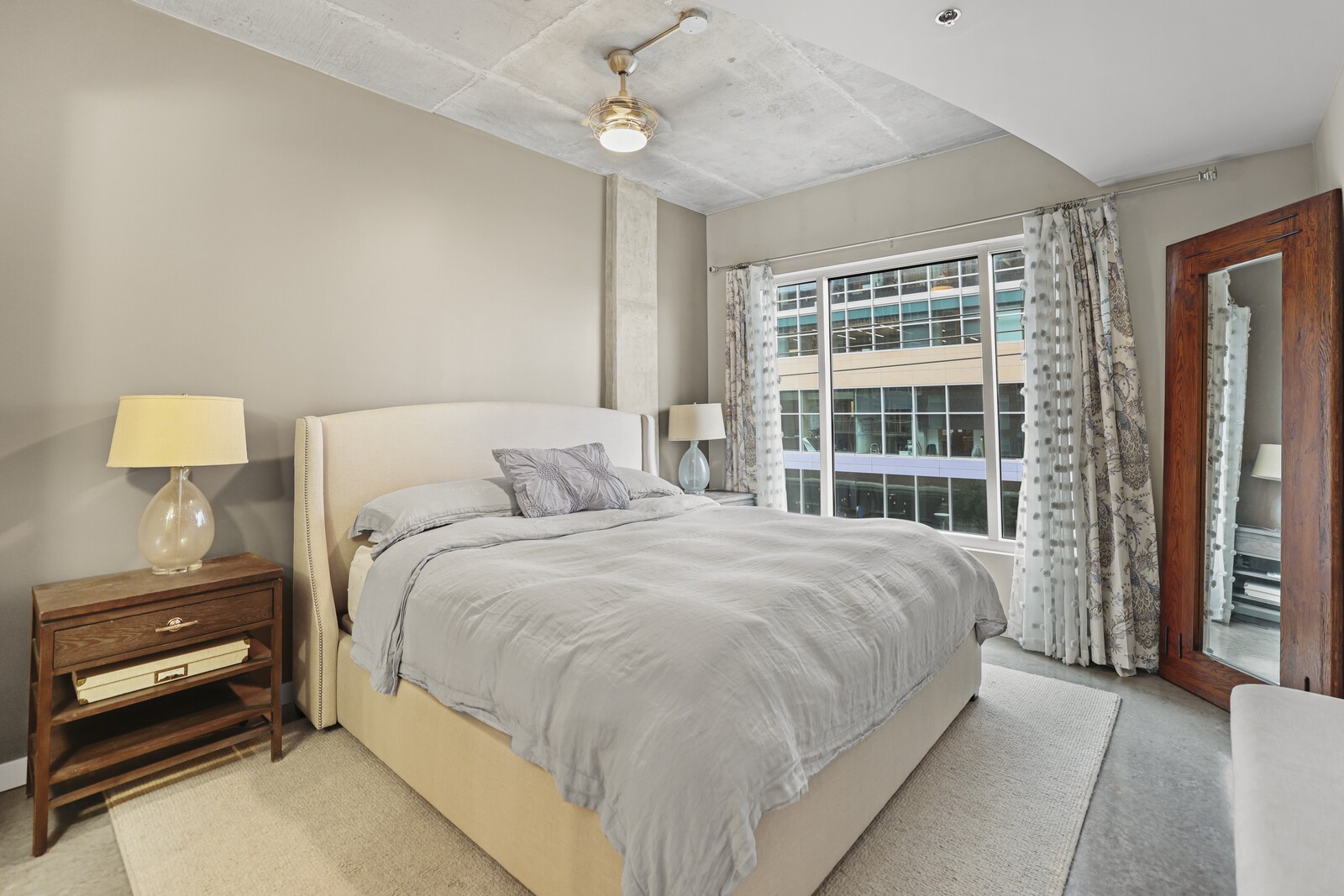 600 12th Ave S Unit: 522