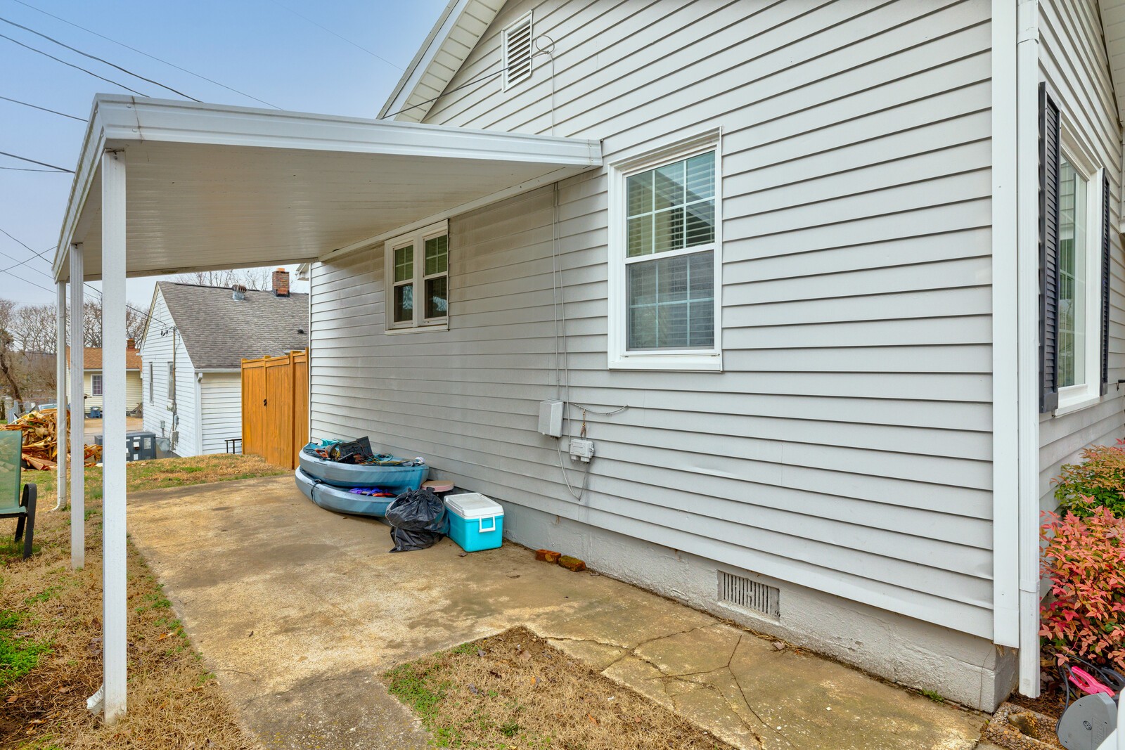 1504 Elliston St