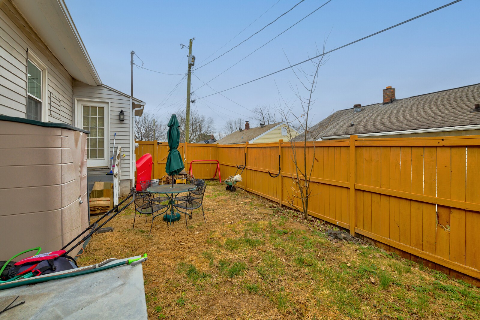 1504 Elliston St