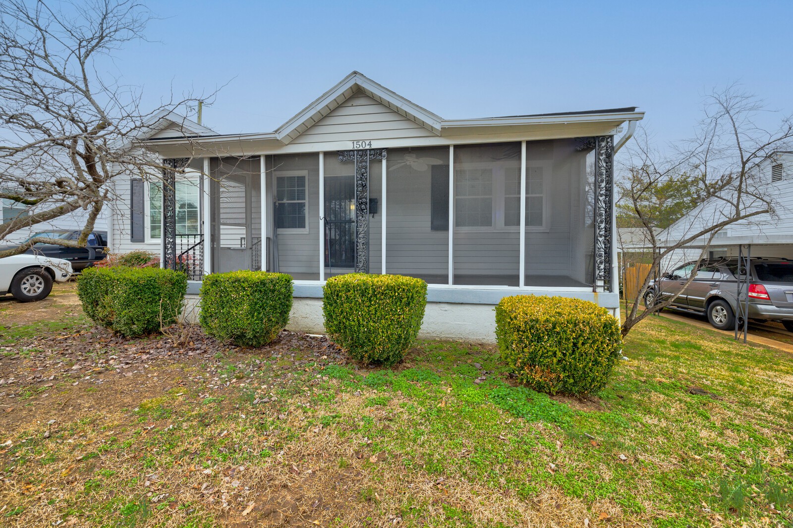 1504 Elliston St