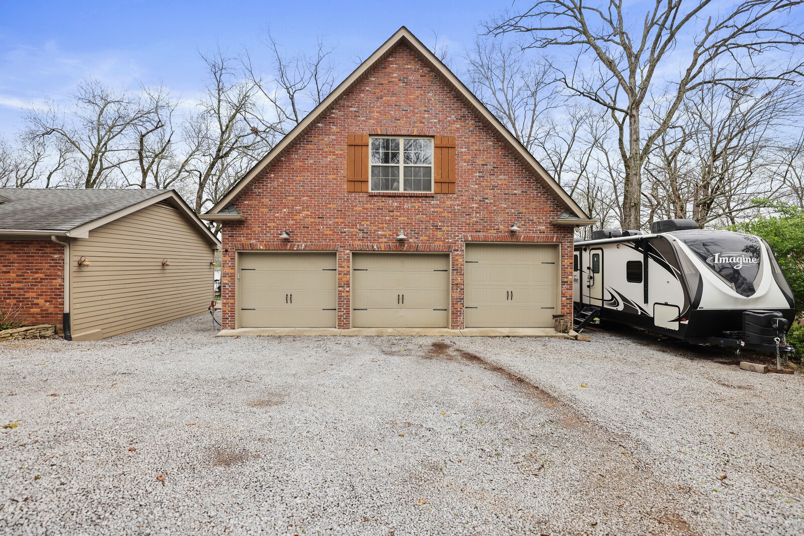 2041 Sanford Dr