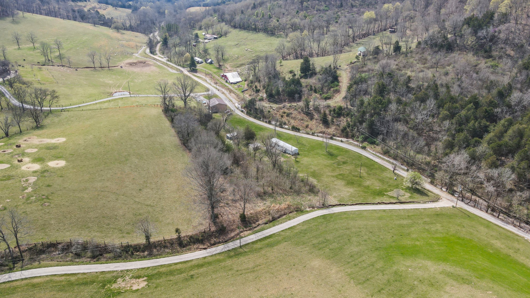 2298 Cavender Rd