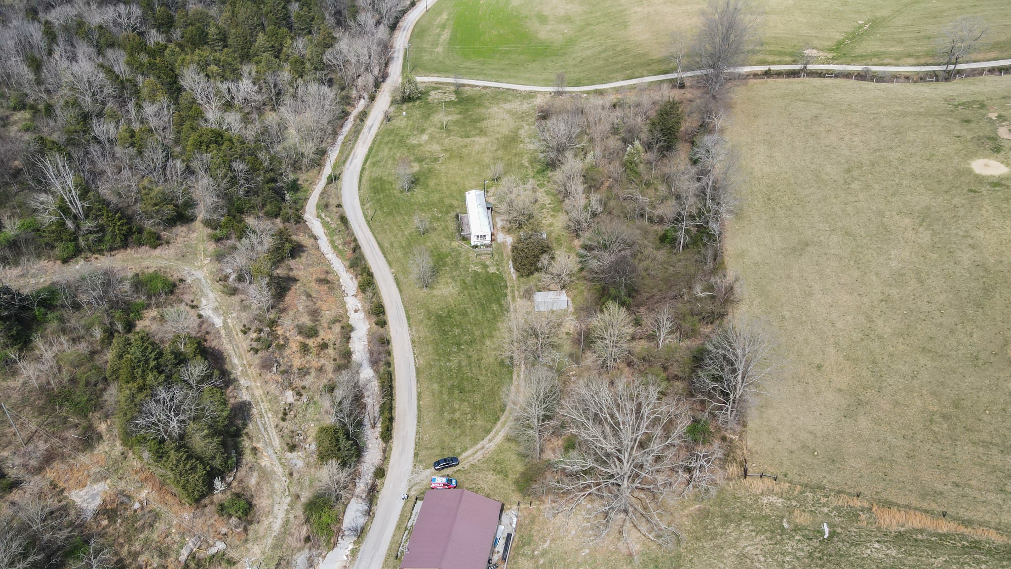 2298 Cavender Rd