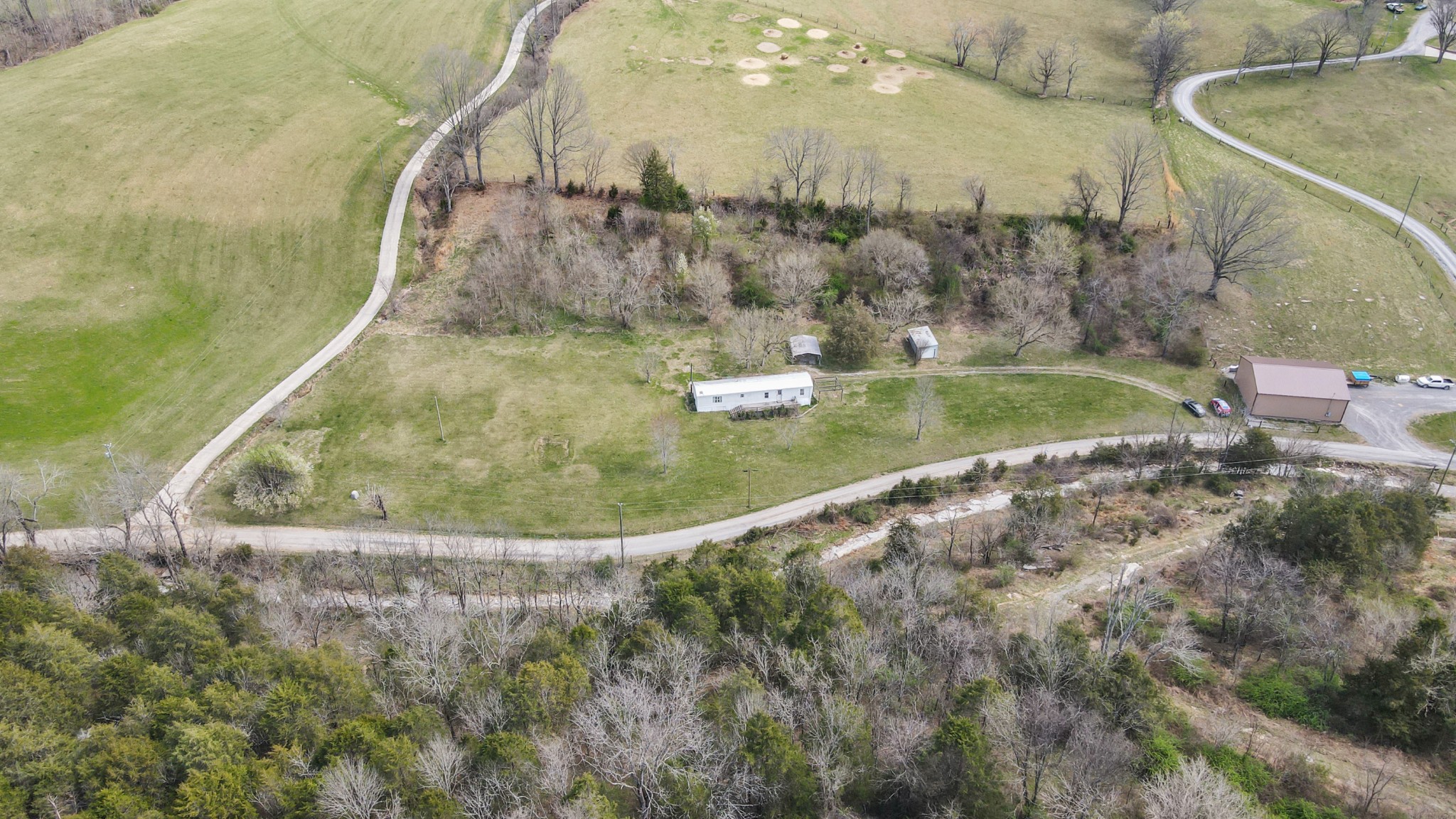 2298 Cavender Rd