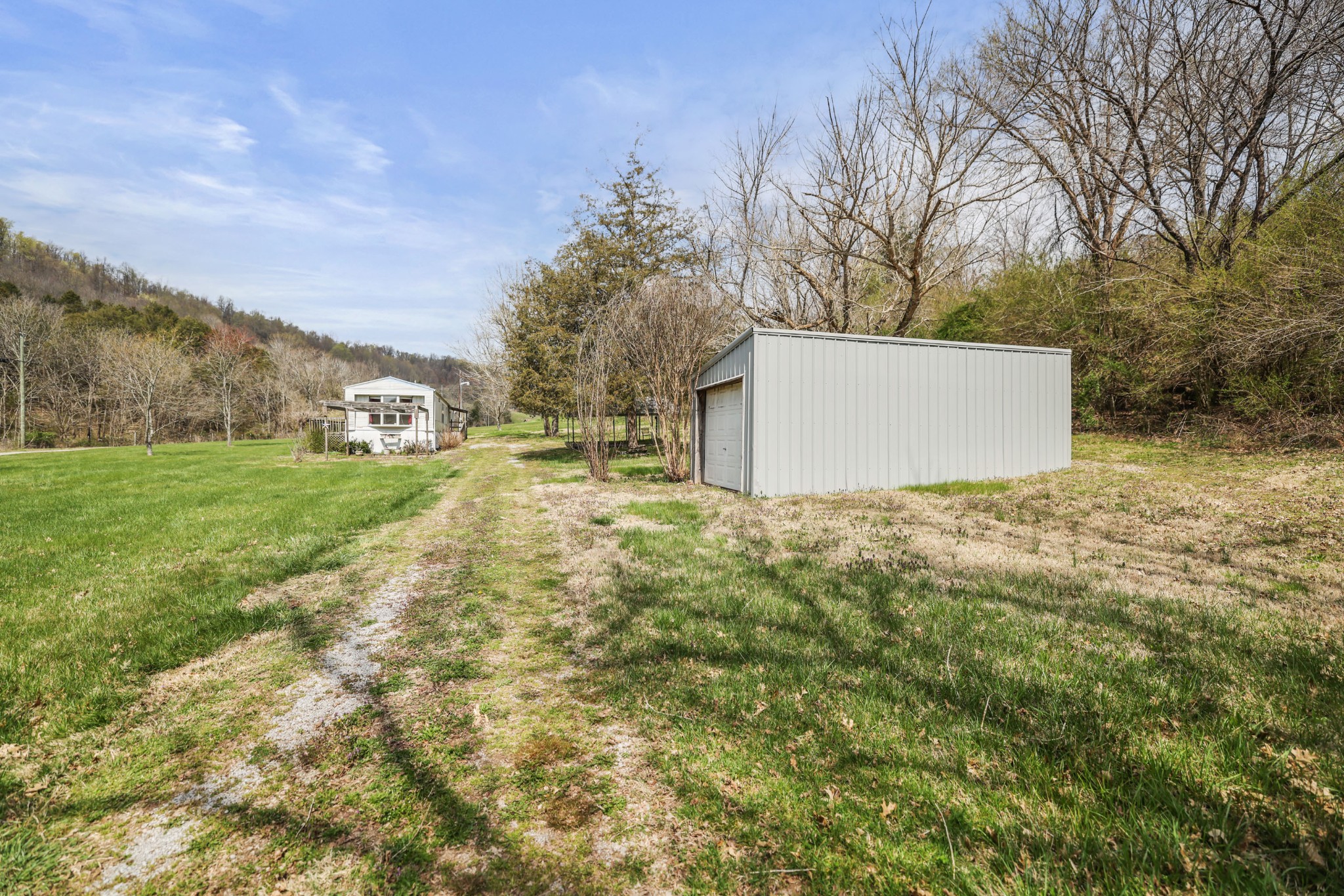 2298 Cavender Rd
