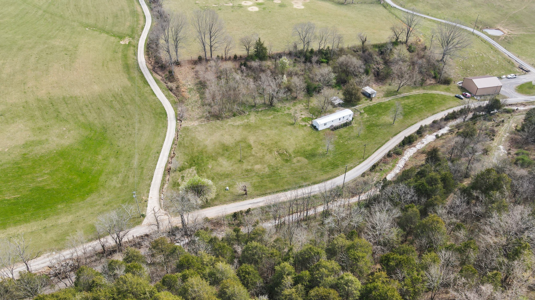 2298 Cavender Rd
