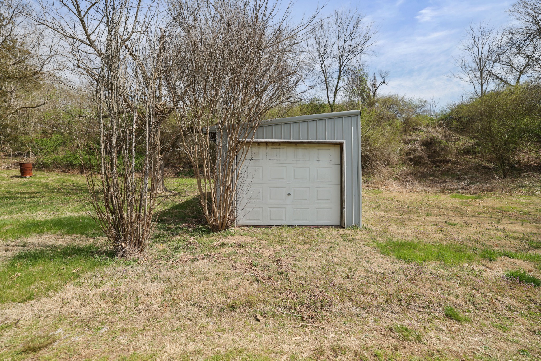 2298 Cavender Rd