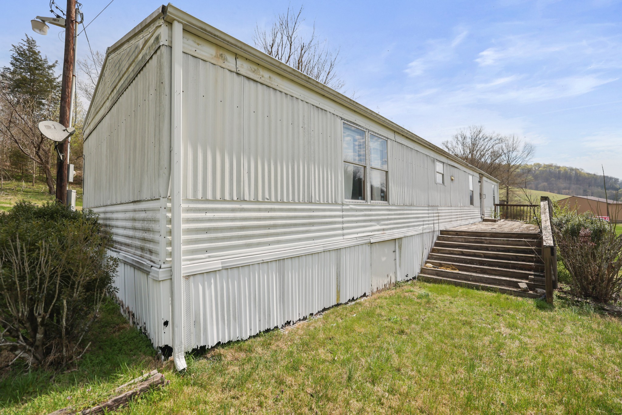 2298 Cavender Rd