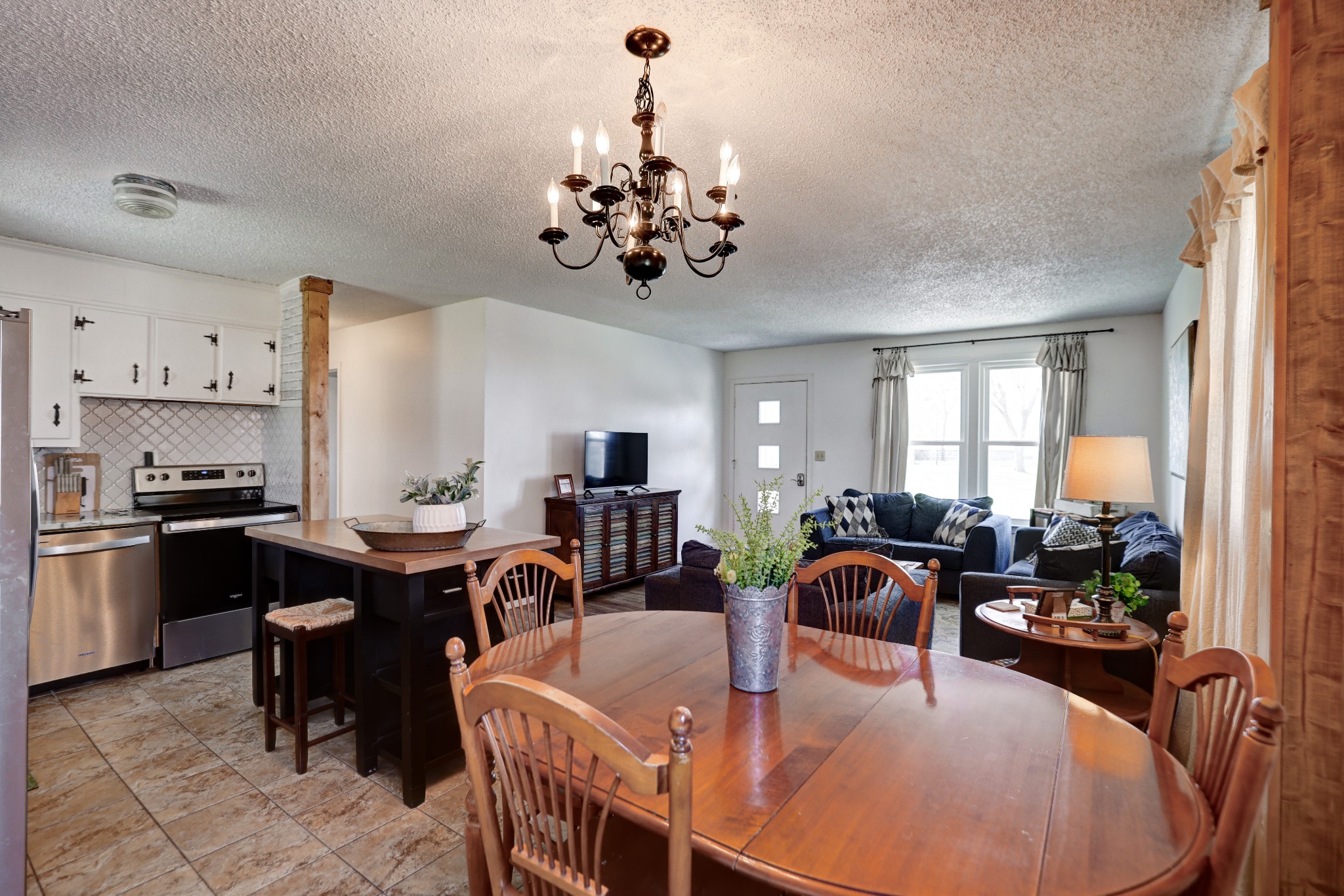 109 Perch Dr