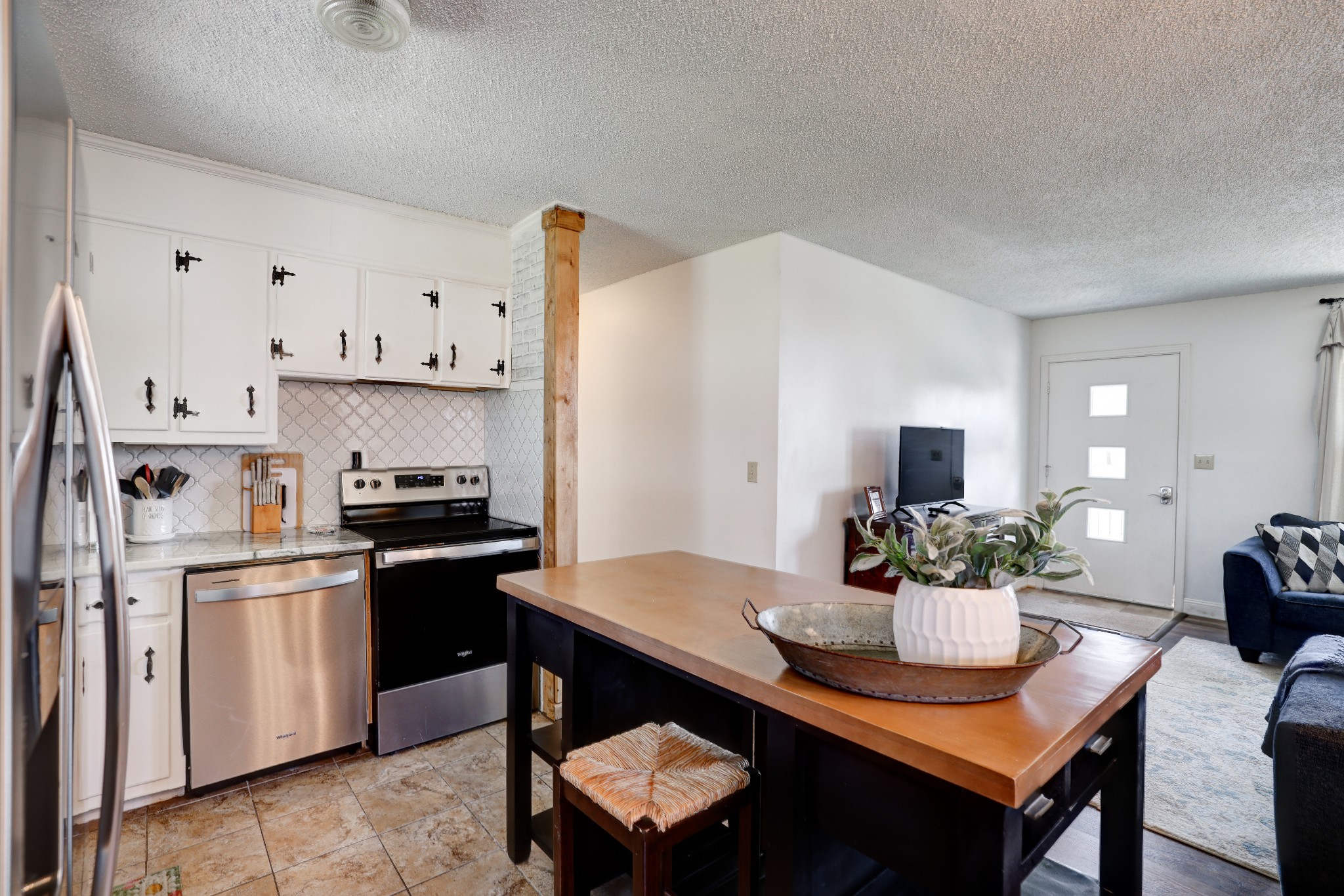109 Perch Dr