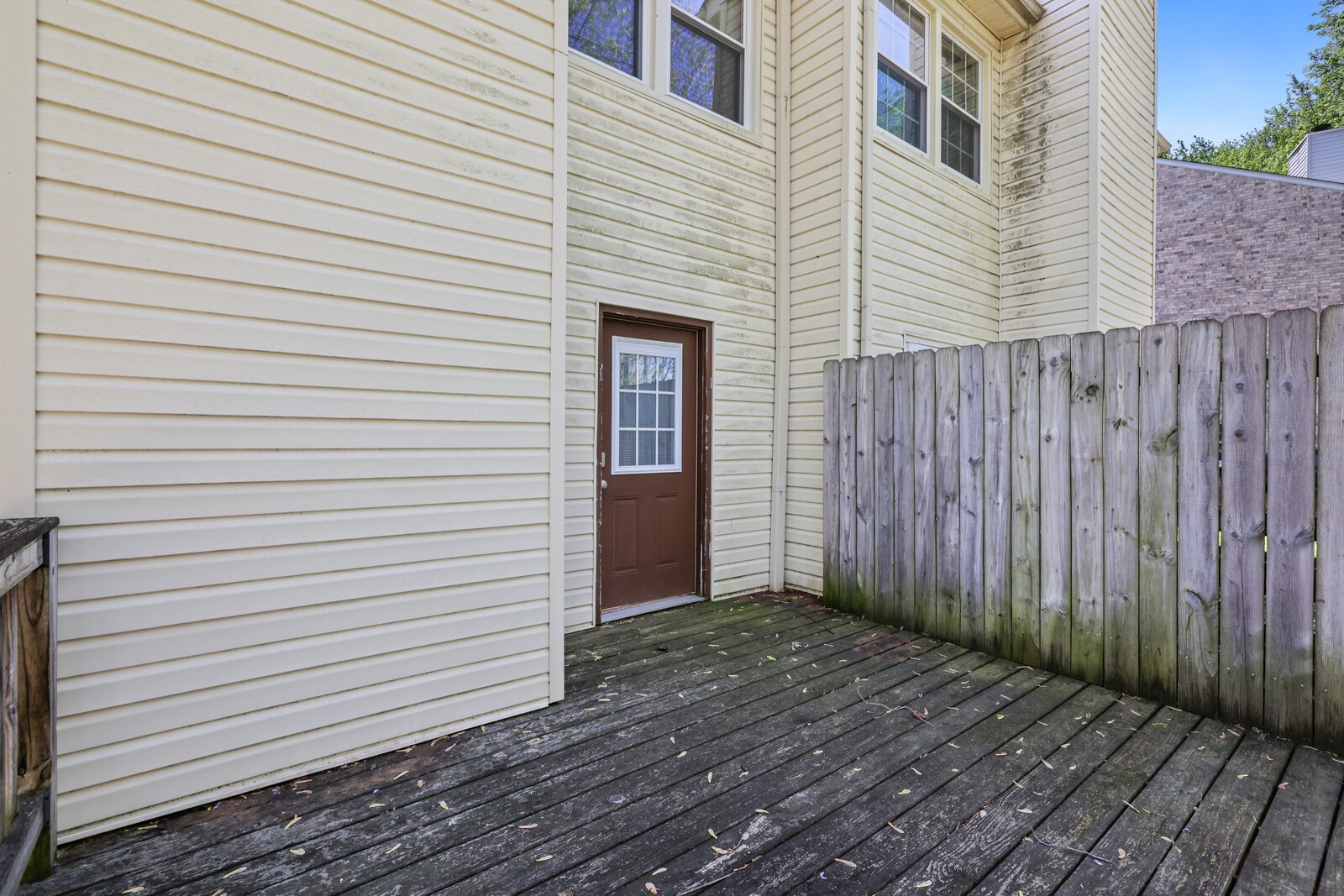 412 Woodsman Ct