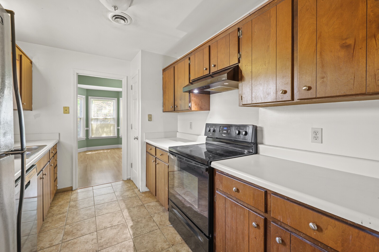 412 Woodsman Ct