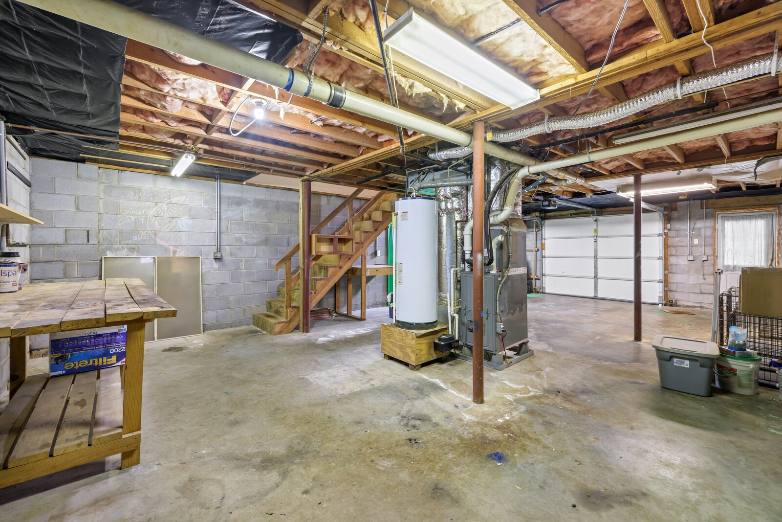 412 Woodsman Ct