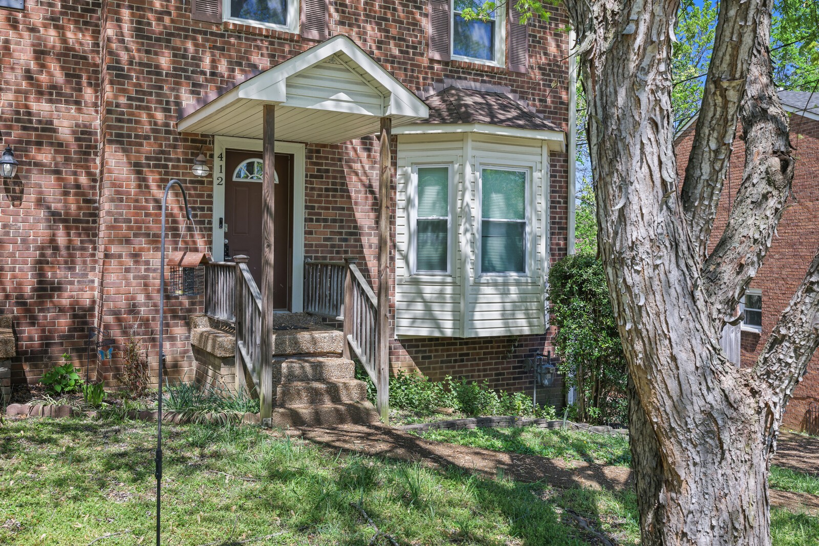 412 Woodsman Ct