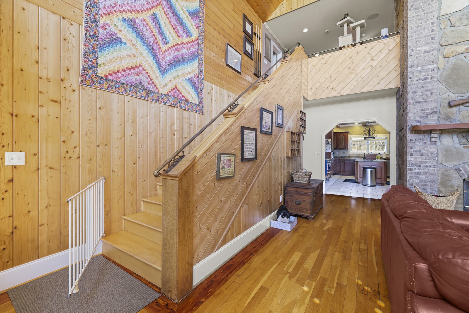 386 Hanging Rock Dr