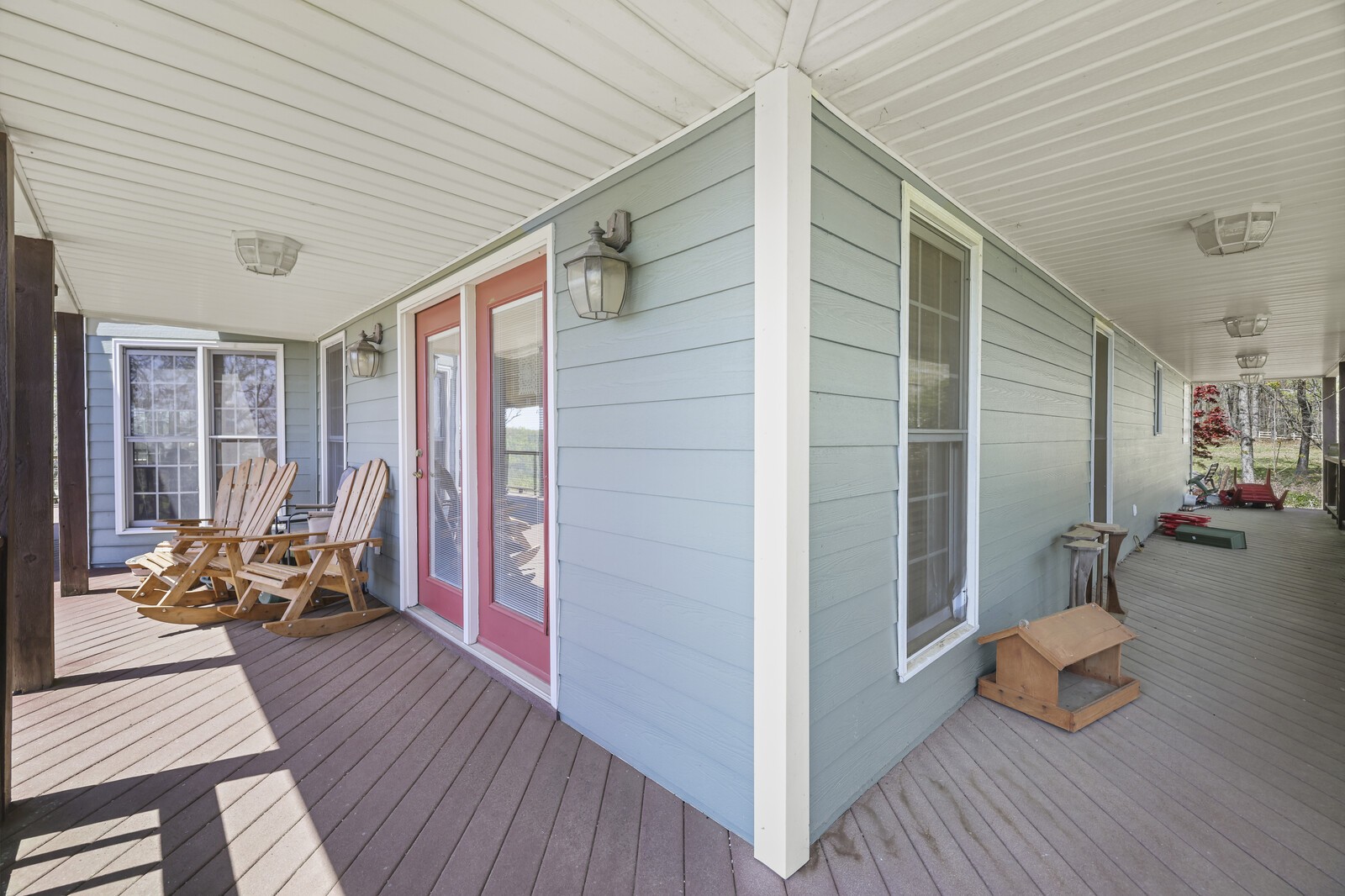 386 Hanging Rock Dr