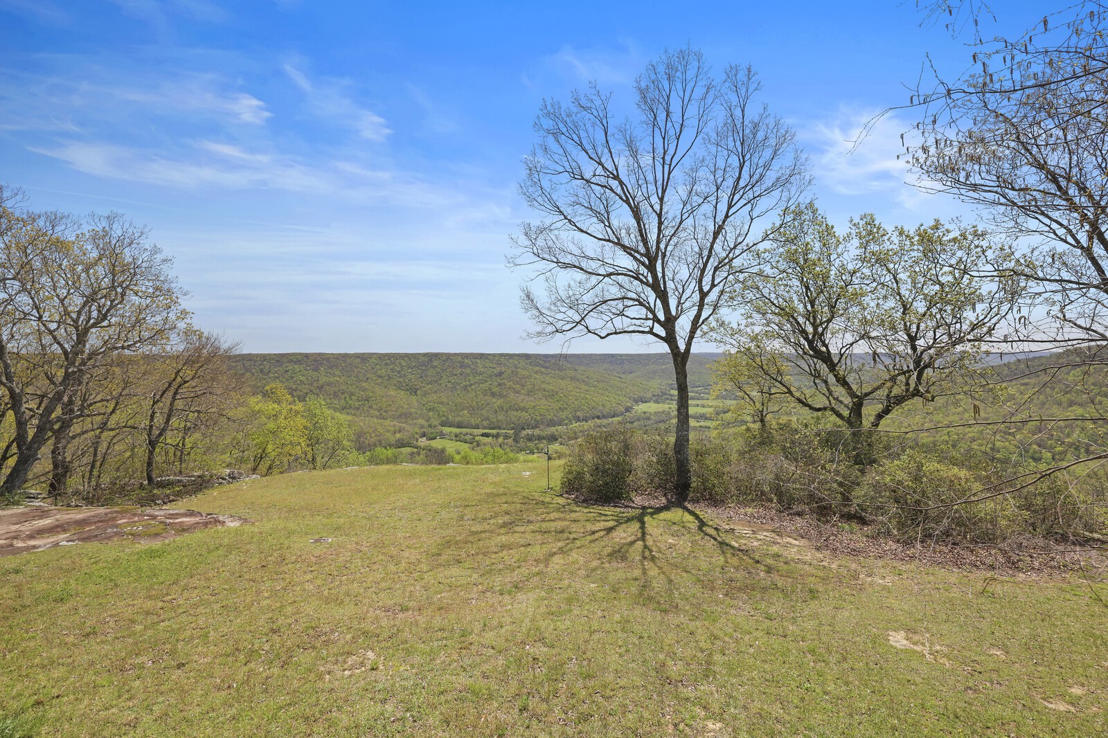 386 Hanging Rock Dr