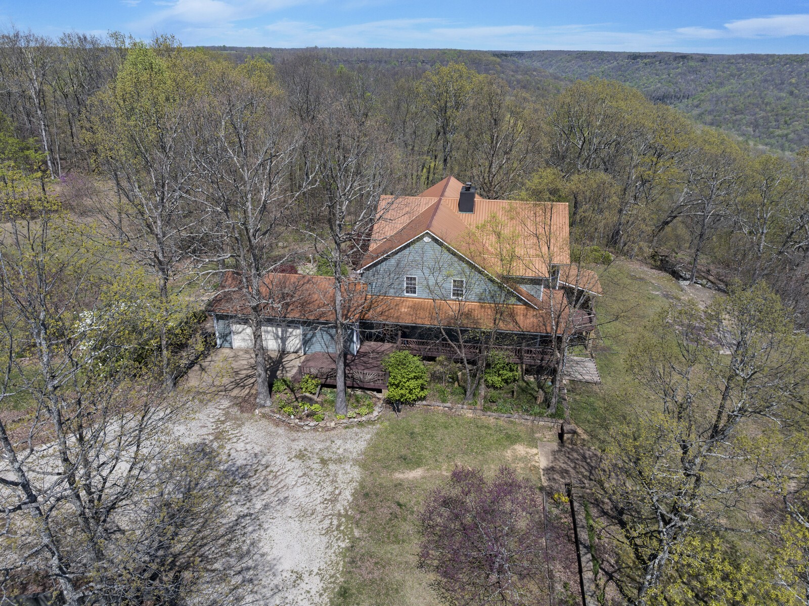 386 Hanging Rock Dr