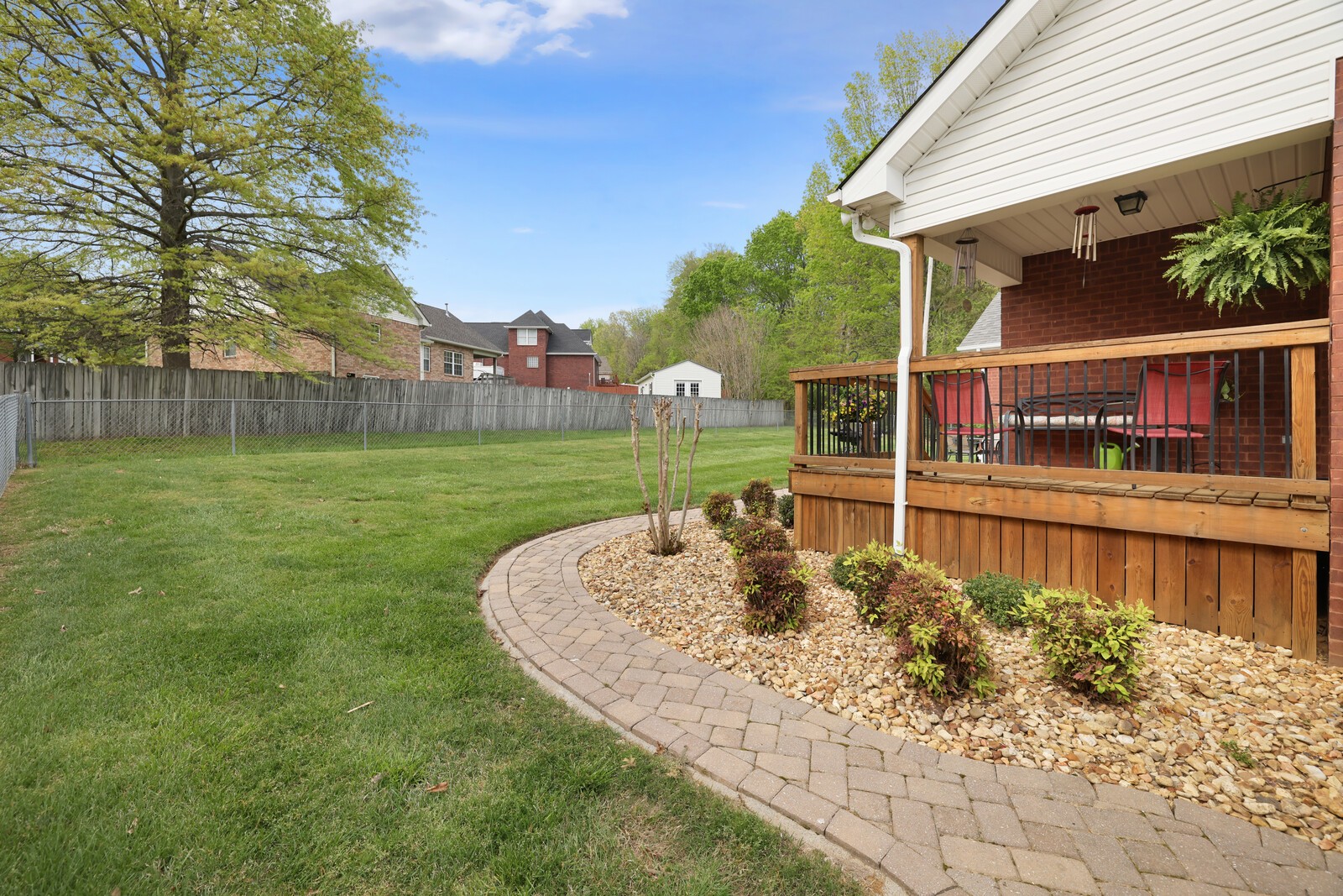 4013 Claude Dr