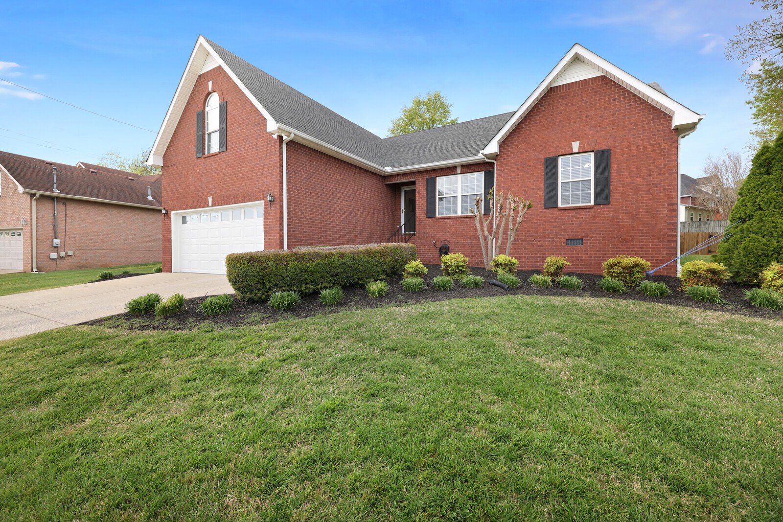 4013 Claude Dr