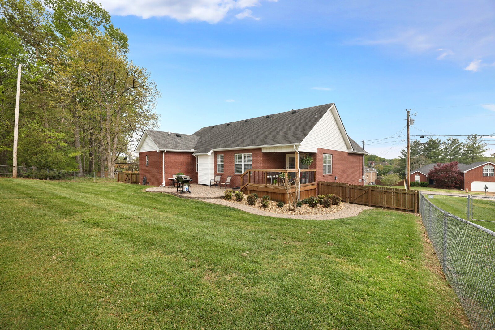 4013 Claude Dr