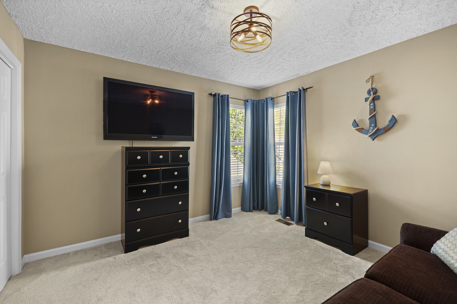 504 Kendall Ct