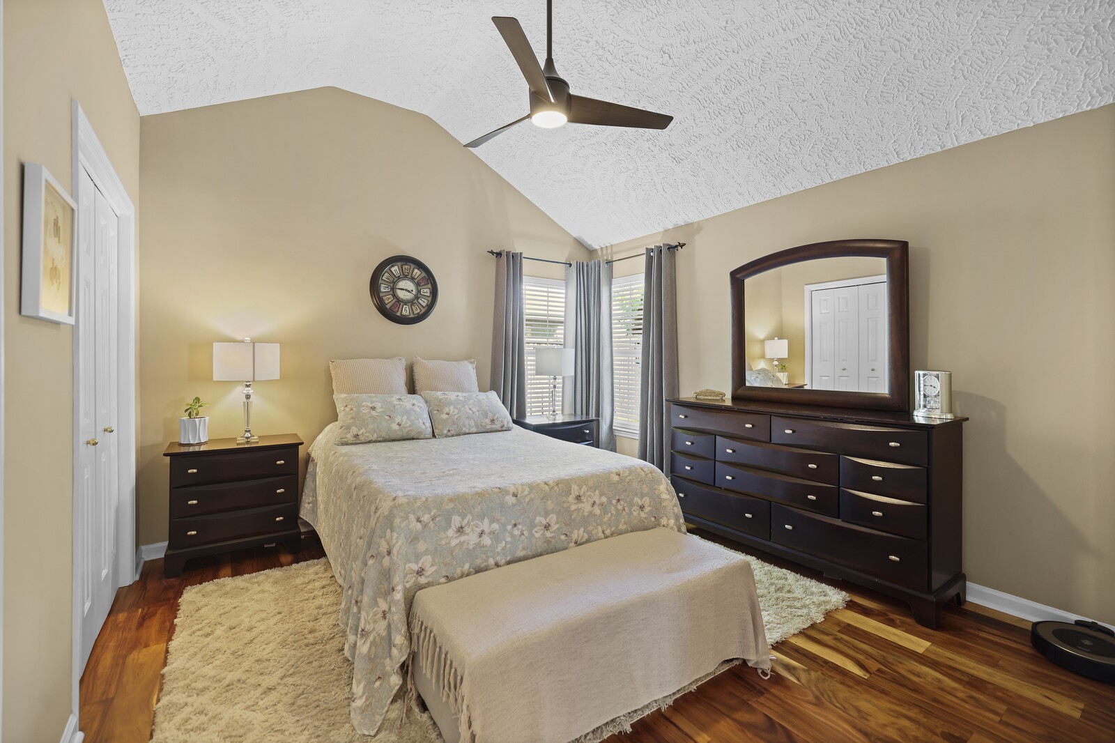 504 Kendall Ct