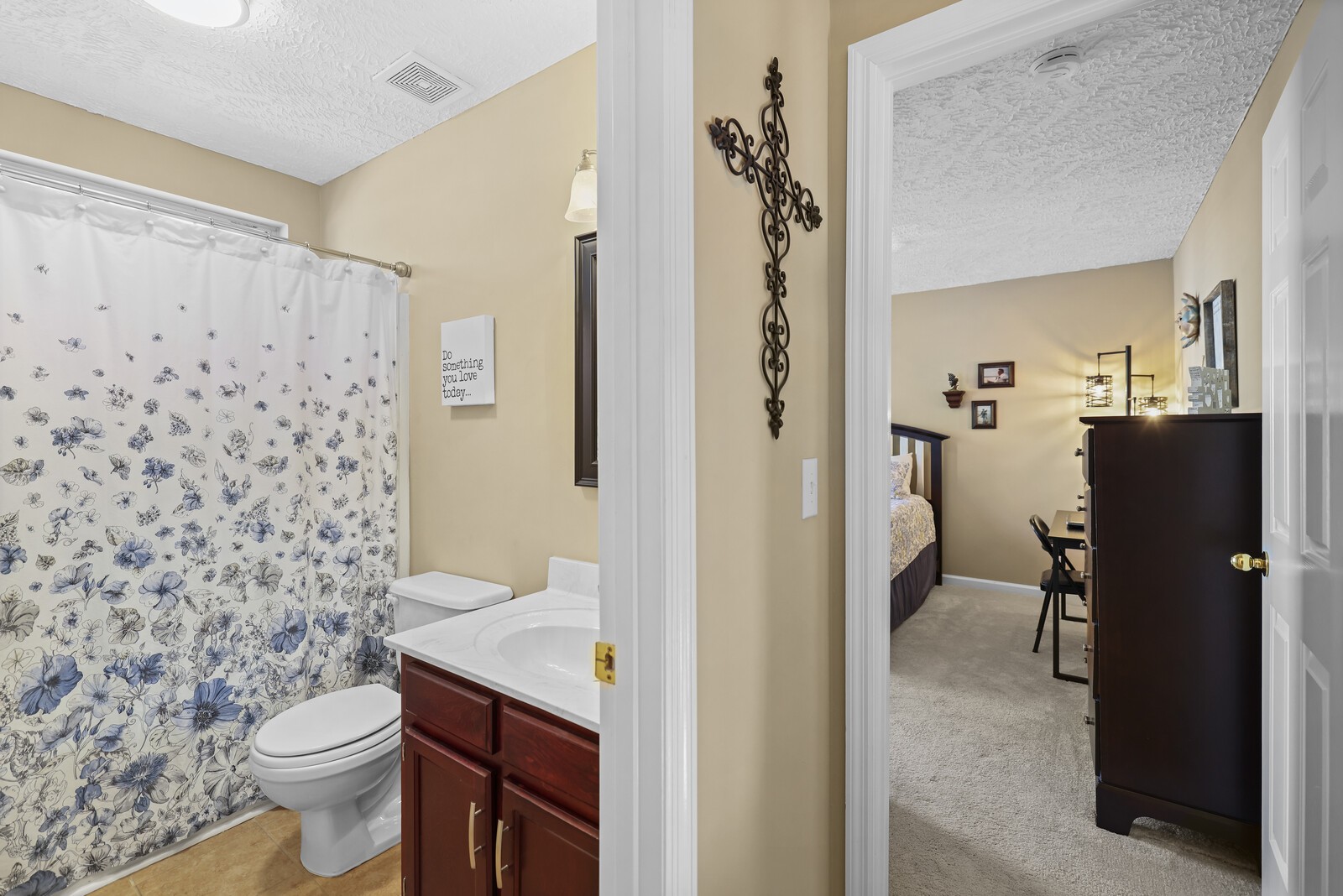 504 Kendall Ct