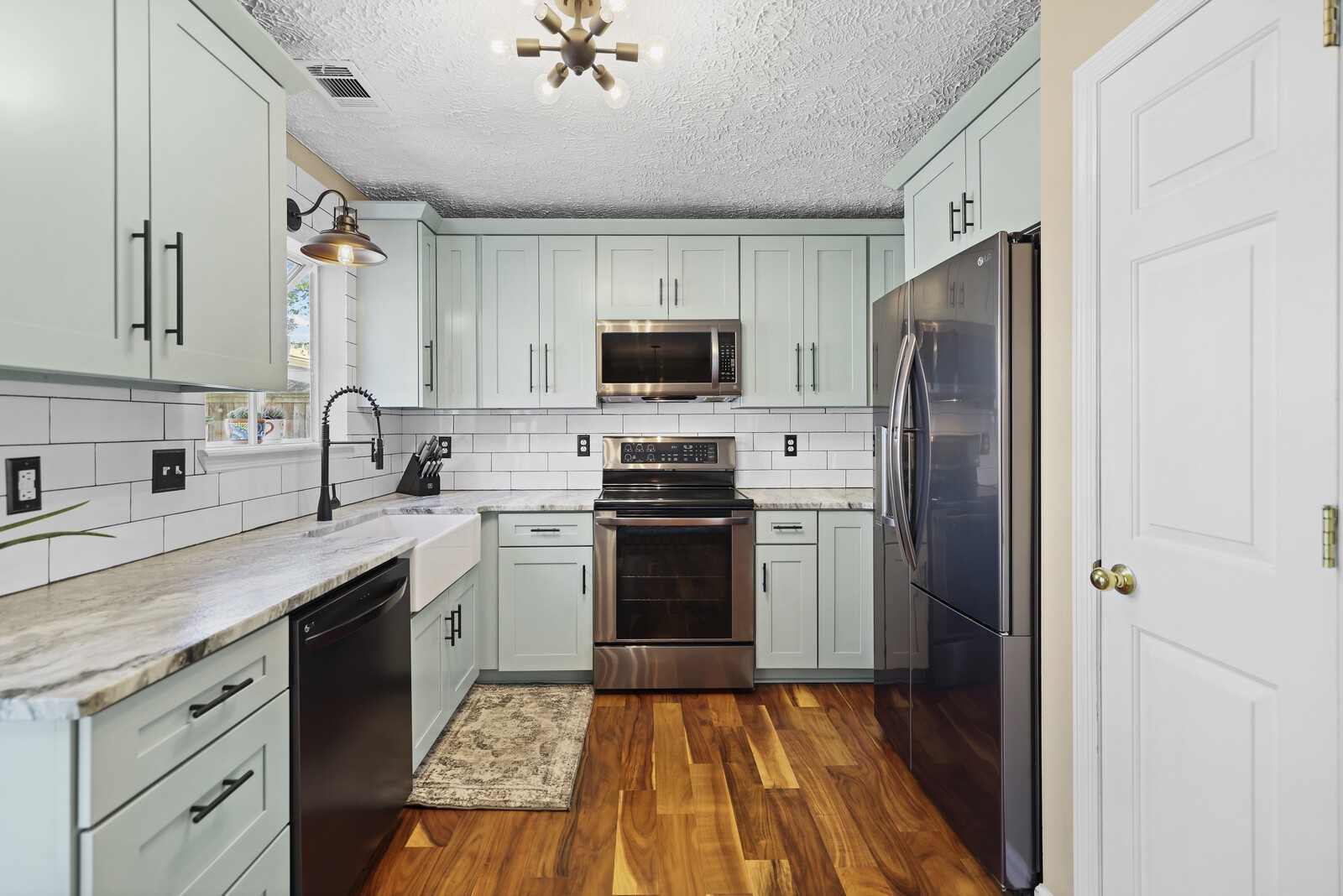 504 Kendall Ct