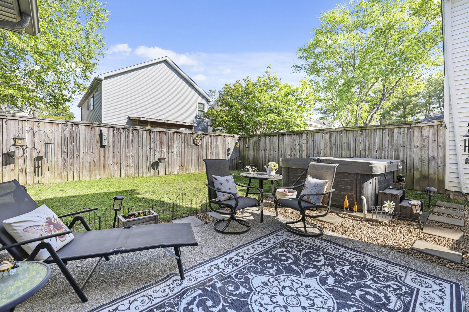 504 Kendall Ct