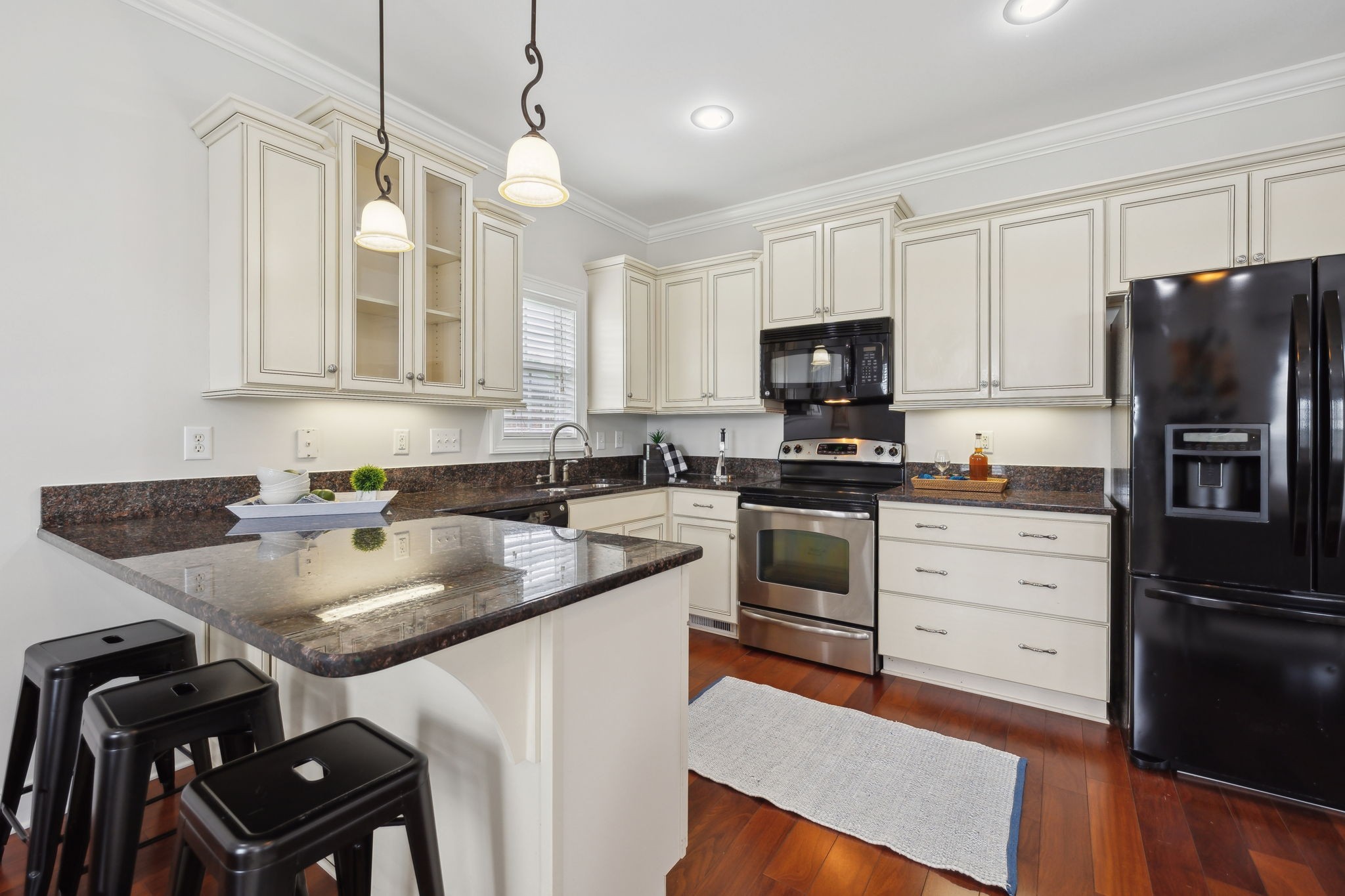 132 Thornwood Pl