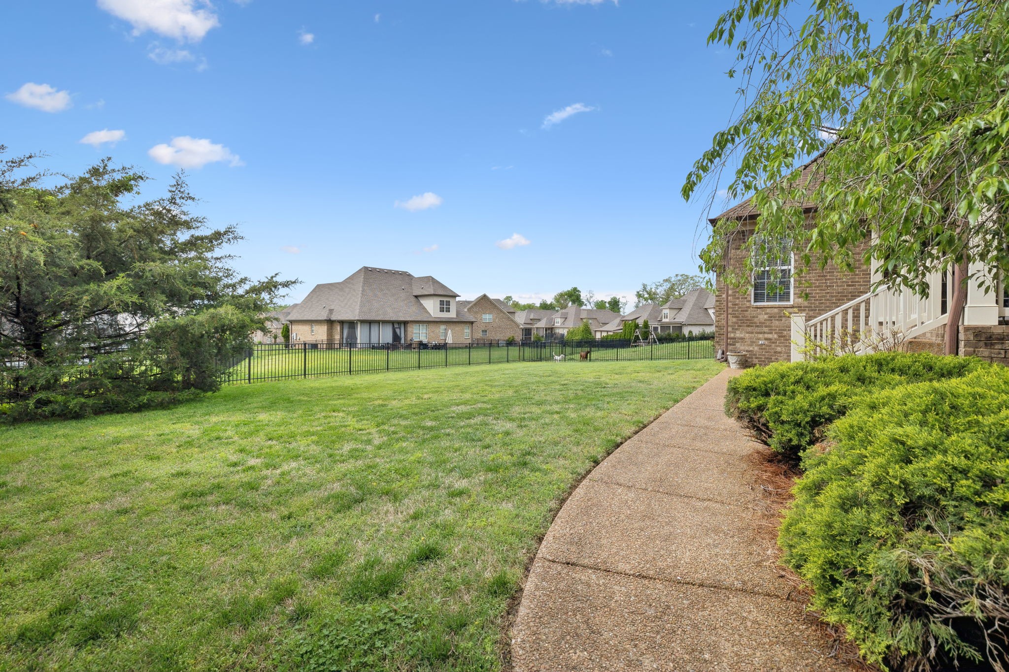 132 Thornwood Pl