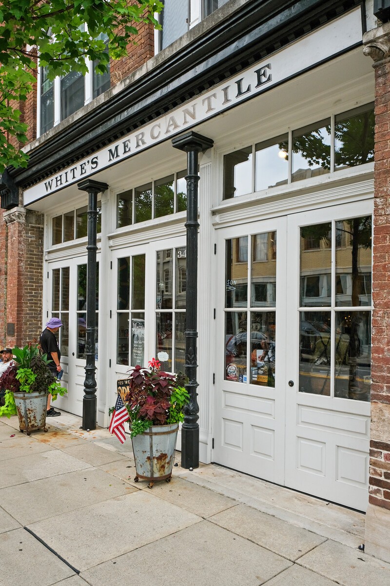 204 James Ave