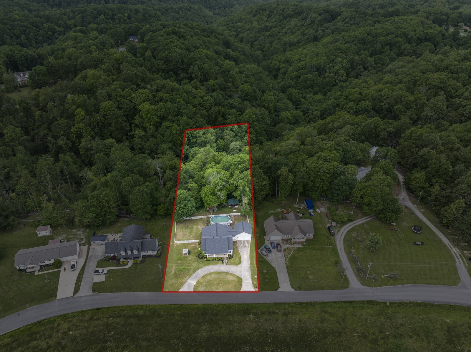 672 Old Snow Hill Rd