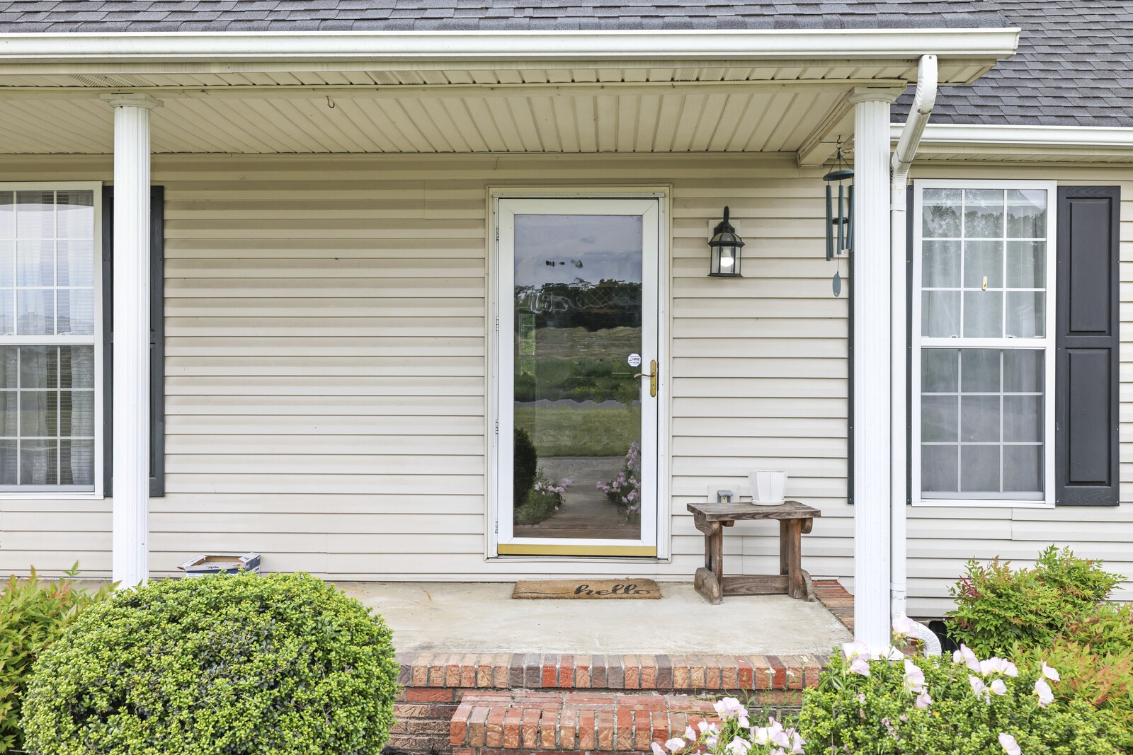 672 Old Snow Hill Rd