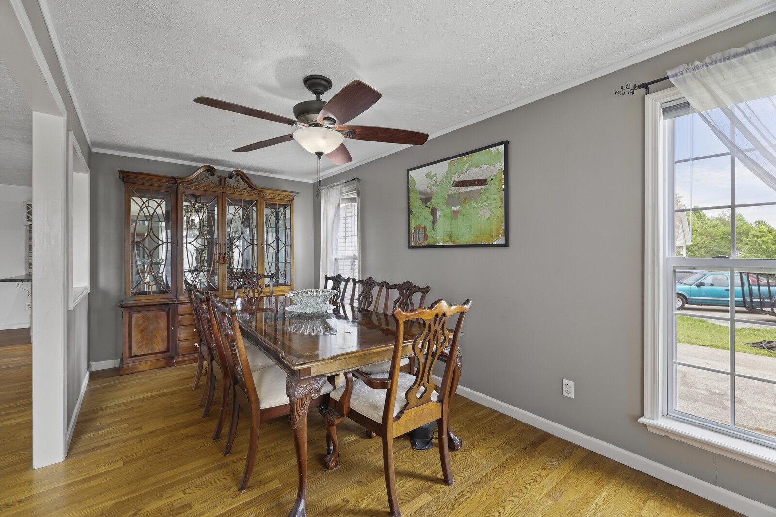 672 Old Snow Hill Rd