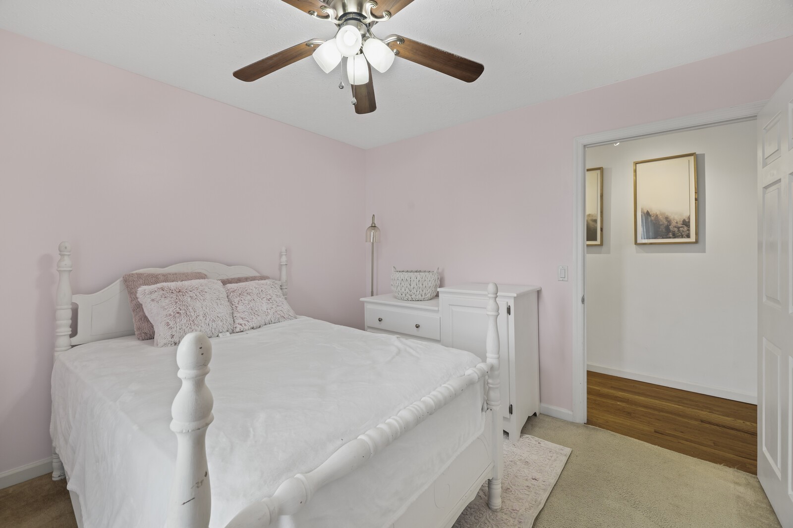 672 Old Snow Hill Rd