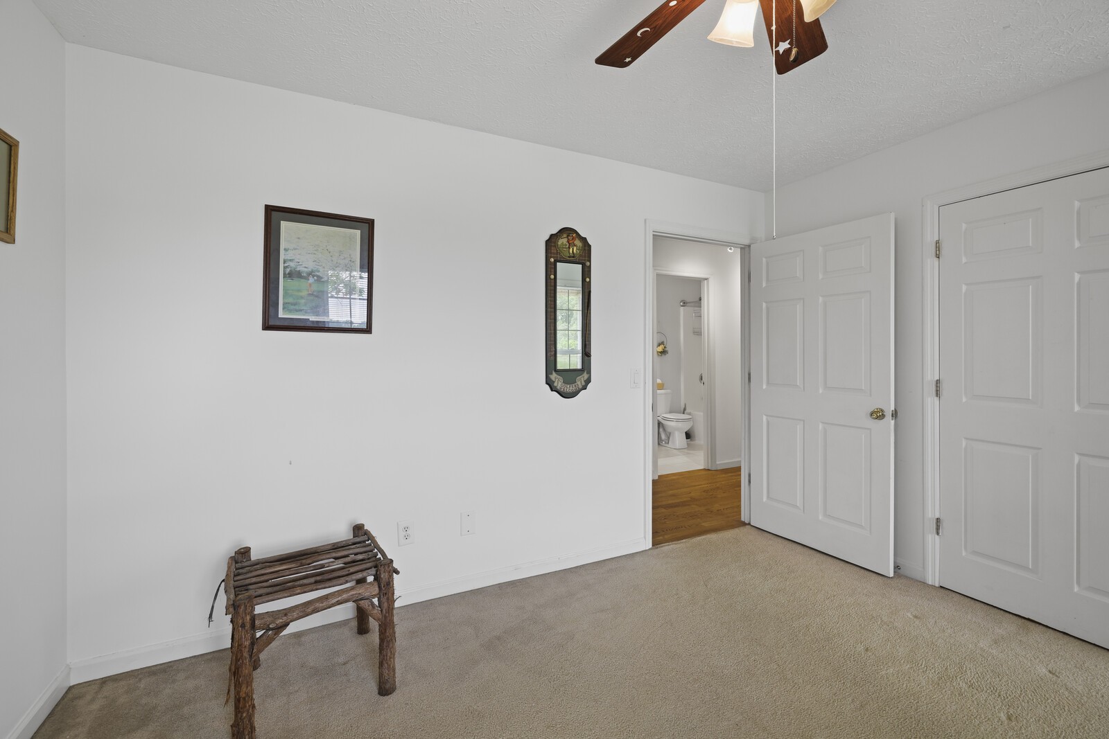 672 Old Snow Hill Rd
