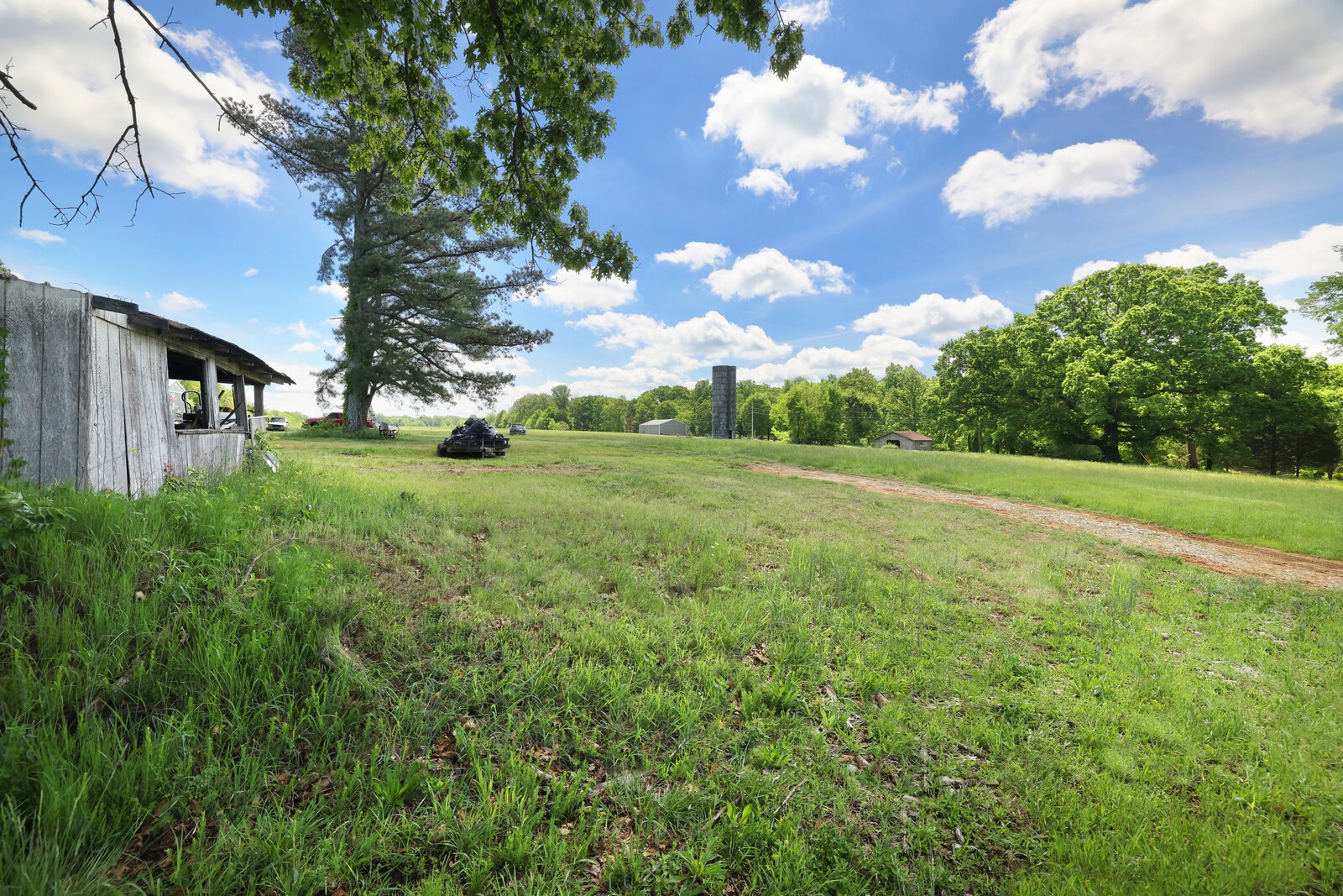 155 E Biggs Rd