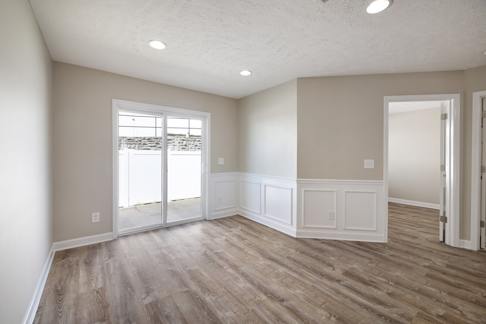 4036 Rhythm Dr