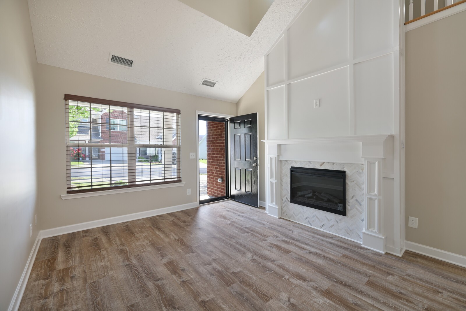 4036 Rhythm Dr