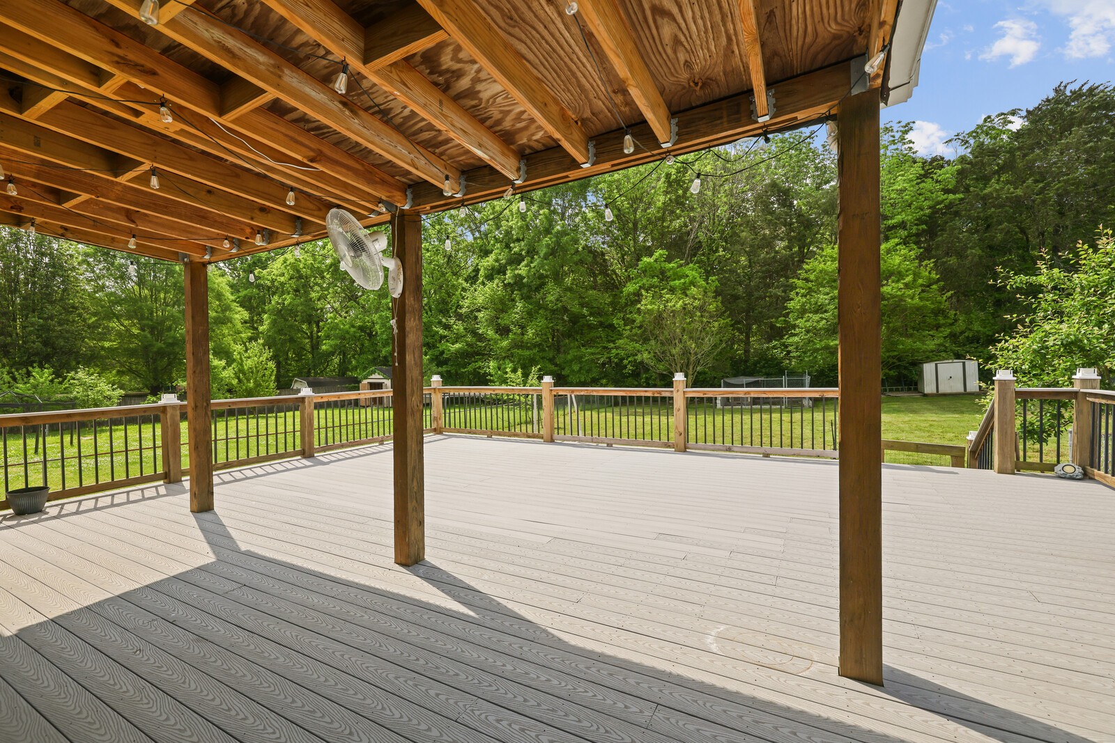 275 Sanders Dr