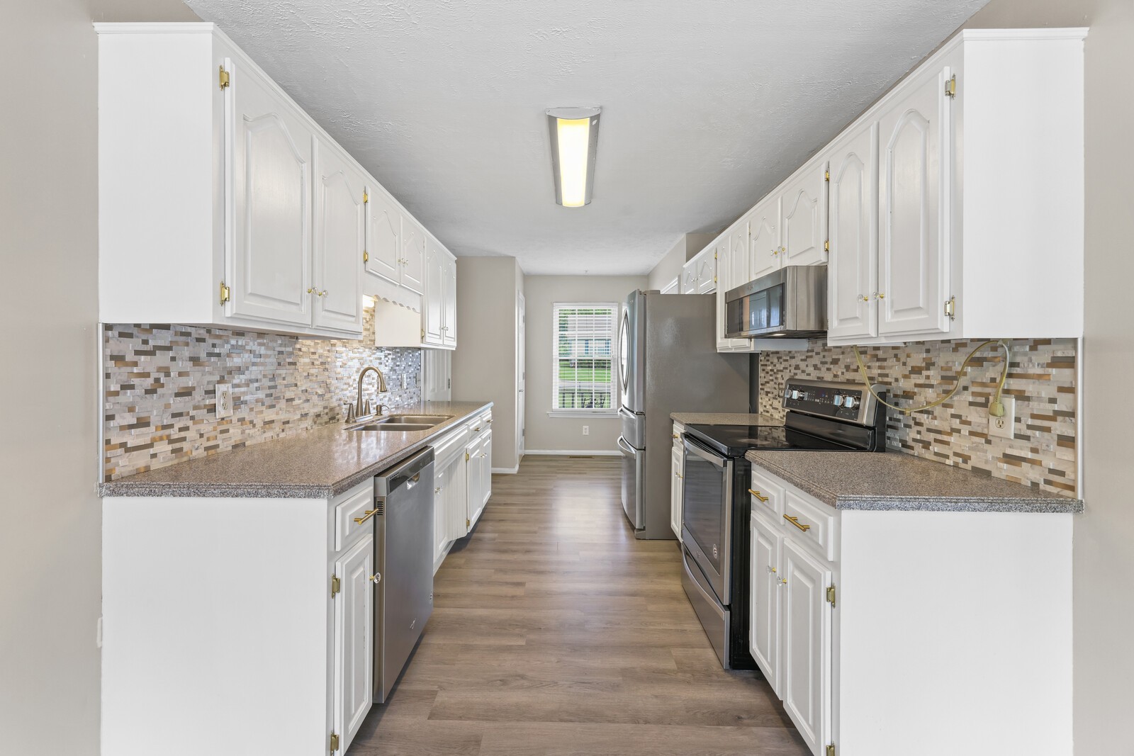 275 Sanders Dr