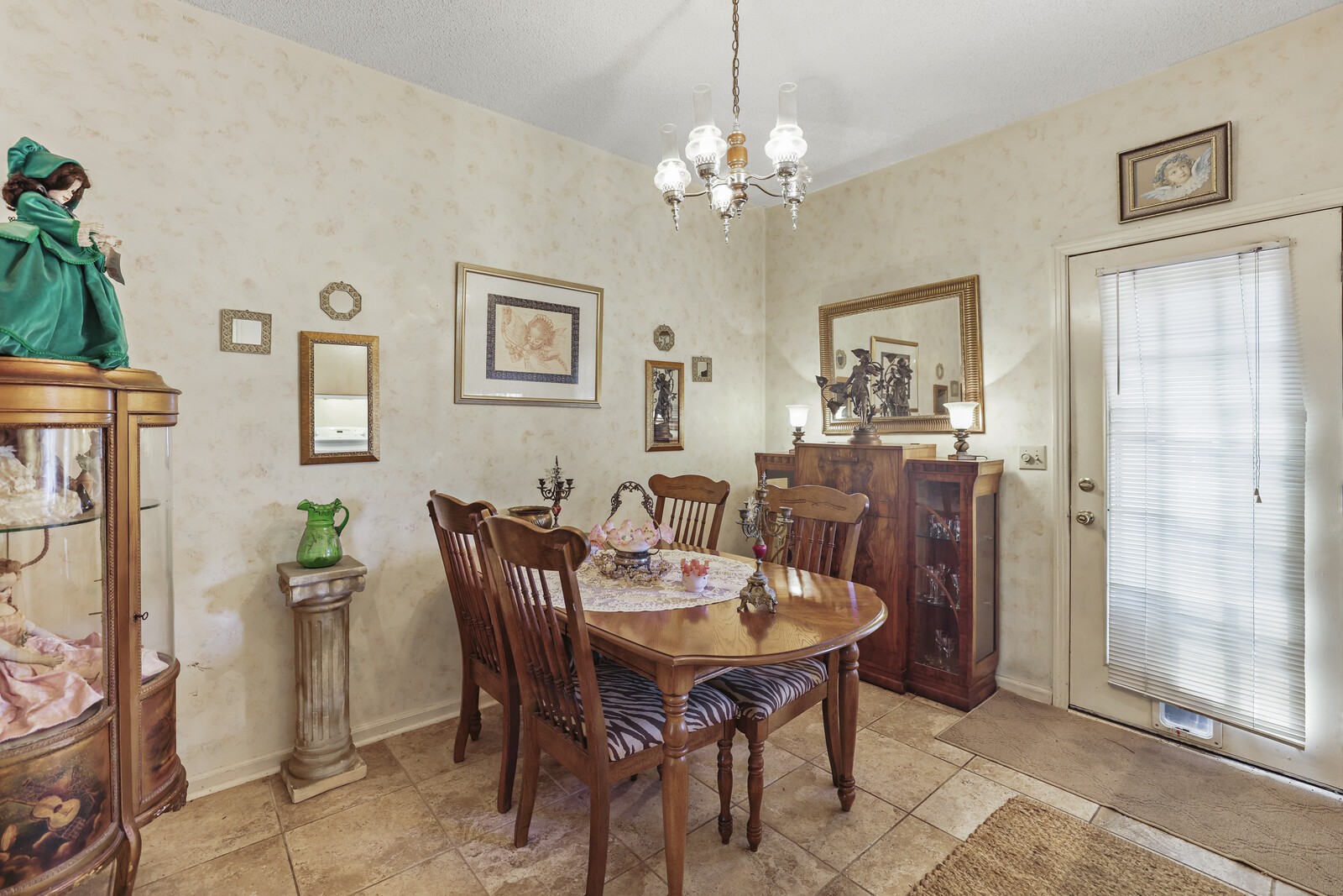 119 Lakebrink Dr