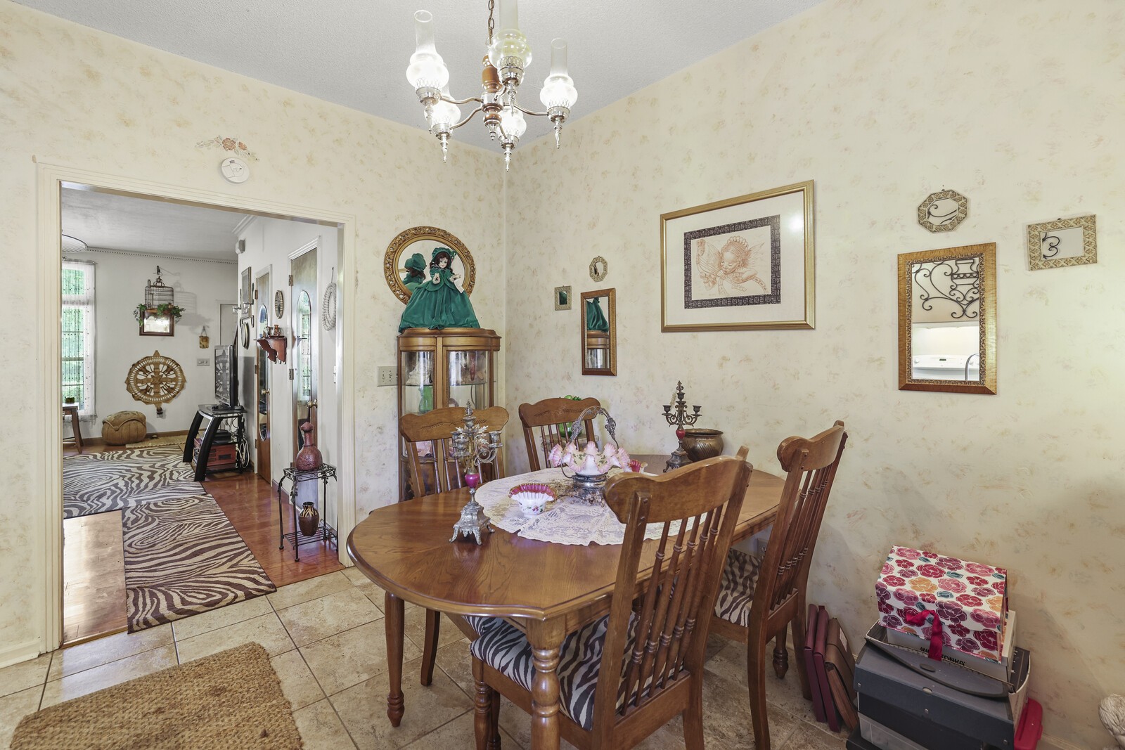 119 Lakebrink Dr