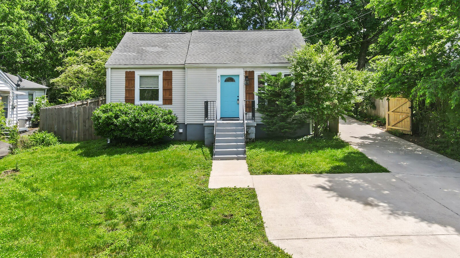 417 Lanier Dr