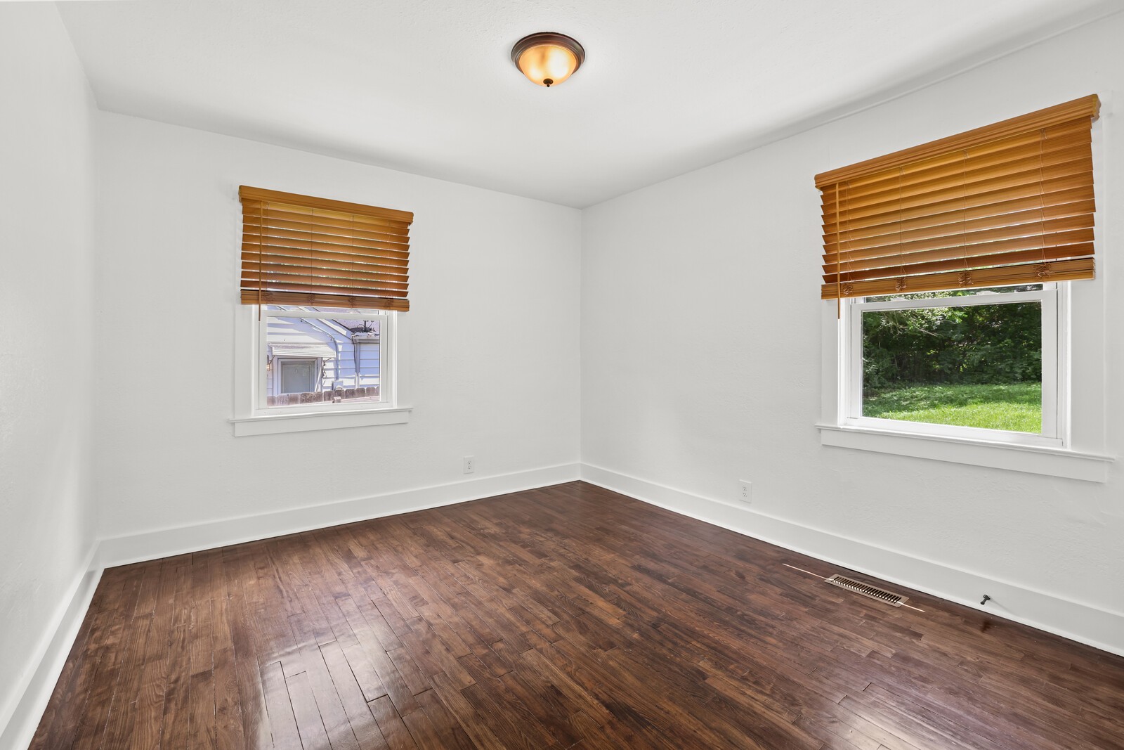 417 Lanier Dr