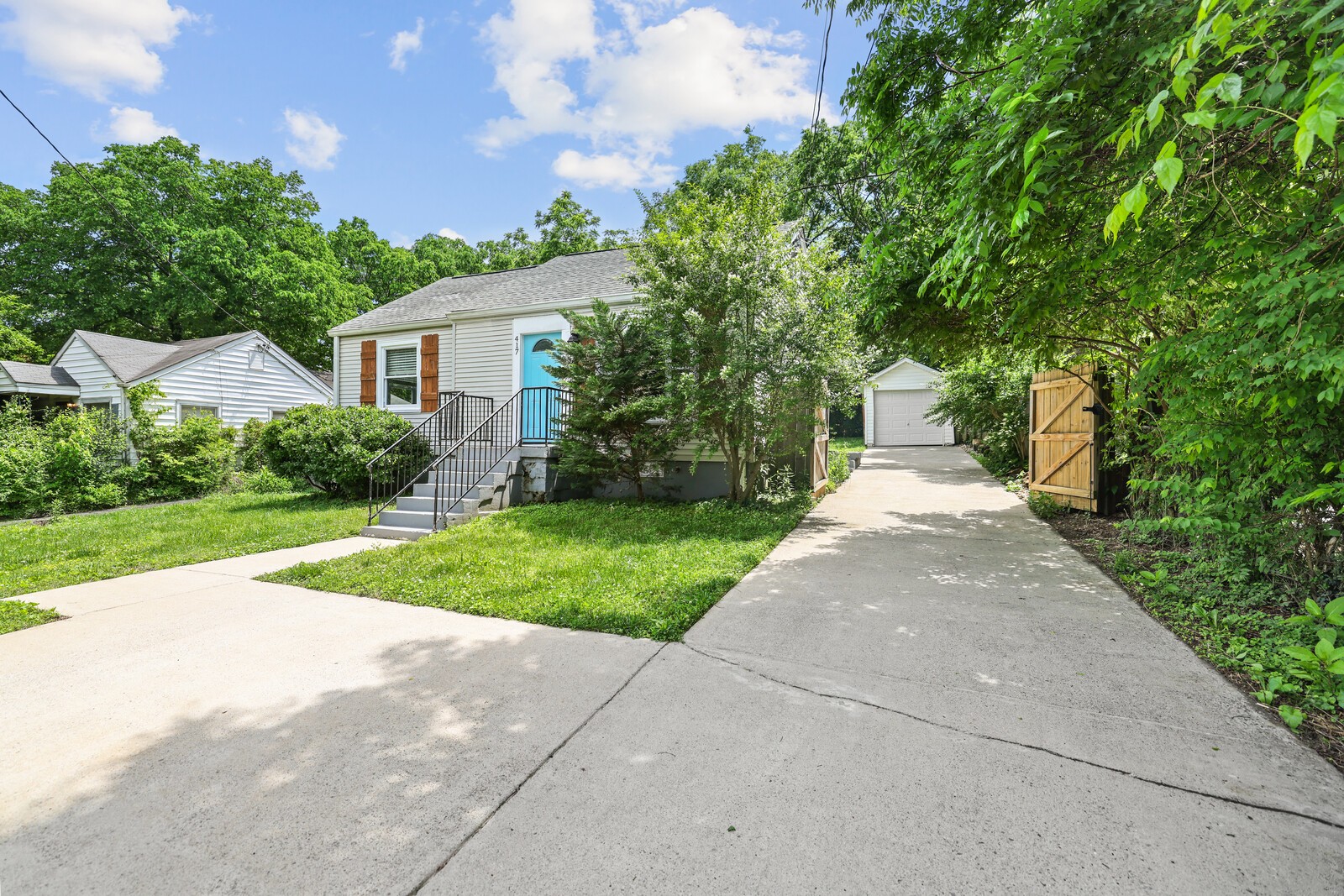 417 Lanier Dr