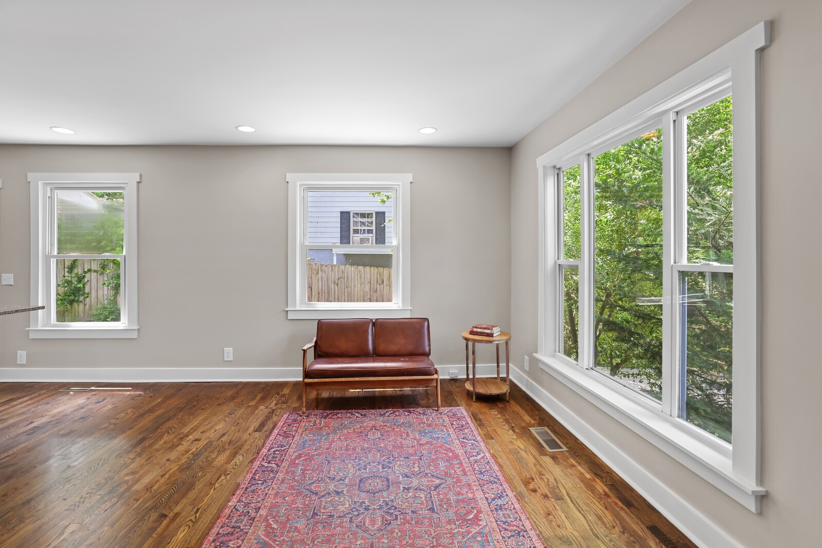 417 Lanier Dr
